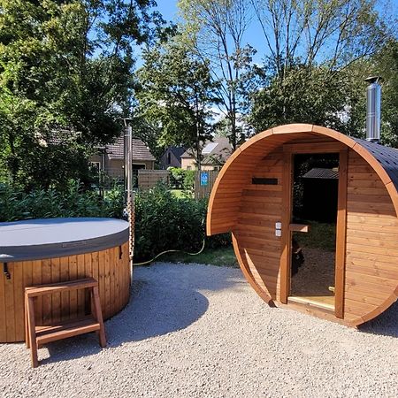 Evergreen Wellness Met Sauna & Hottub Ewijk Exteriör bild